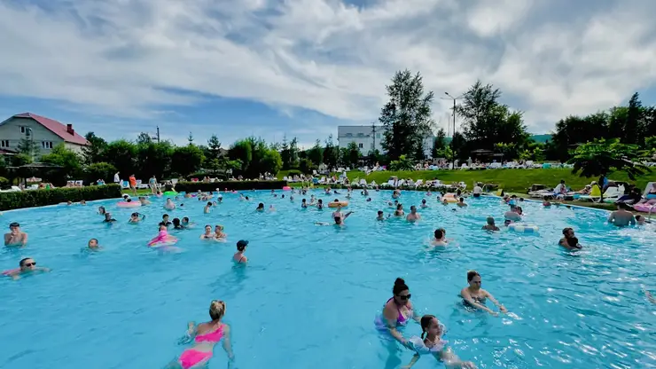 В Красноярске могут снести бассейны и кафе в парке «Прищепка», но есть шанс их сохранить