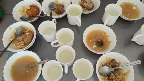 Родители из Иркутской области жалуются на качество еды в школах