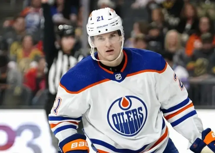 Клим Костин может вернуться в КХЛ, но не в «Авангард»: агент хоккеиста сделал громкое заявление