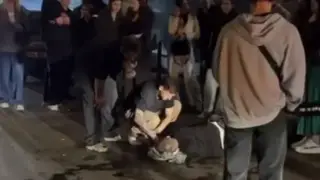 В Красноярске охранник ночного клуба избил пьяных посетителей: один из пострадавших в больнице