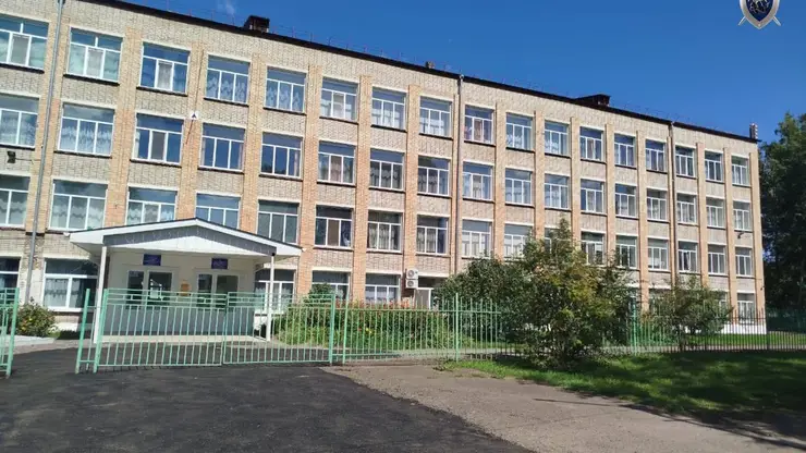 В Приморье следователи выясняют причины внезапной смерти школьника на уроке