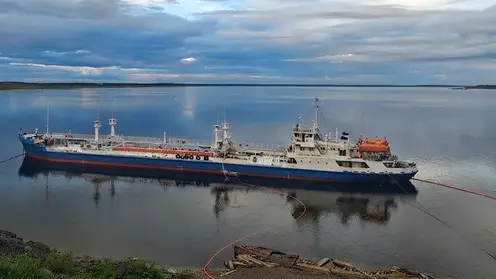 Более 88 тысяч тонн топлива завезли на север Красноярского края
