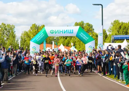 Светлана Хоркина и 5000 человек посетили Зелёный марафон в Красноярске