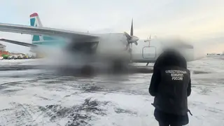 Вылетевший из Иркутского аэропорта самолет вернулся обратно из-за технической неисправности