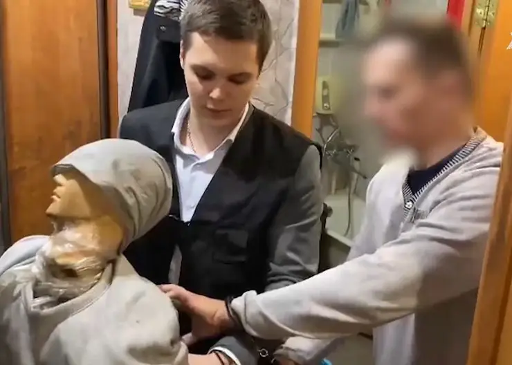 В Красноярске мужчина убил 72-летнюю женщину