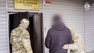 Бывшего полицейского и сотрудника банка из Красноярска подозревают в хищении выплат вдове участника СВО