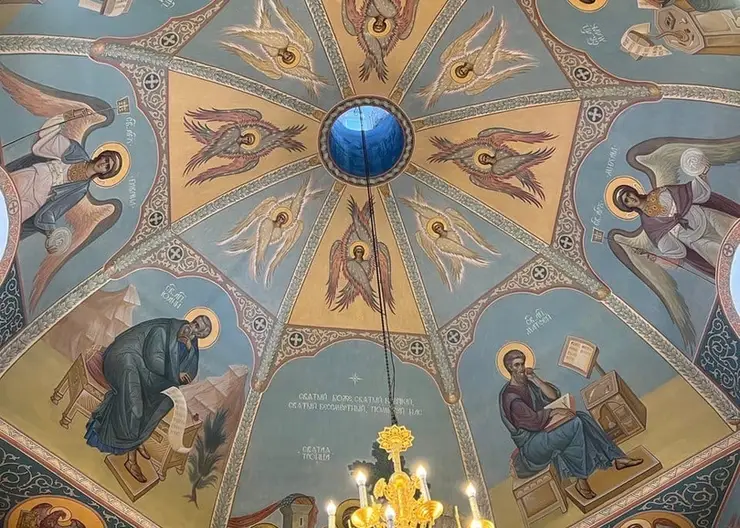 В Красноярске на Стрелке началось строительство храма Иоакима и Анны