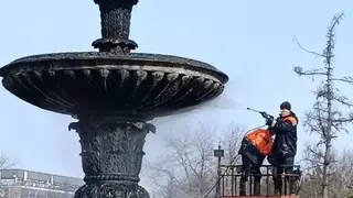 В Омске начали готовить фонтаны к лету: в мае запустят 13 объектов В Омске начали готовить фонтаны к лету: в мае запустят 13 объектов