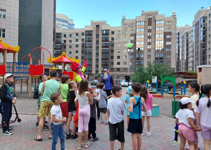 Праздник цифры во дворе: «Ростелеком» провел развлекательное мероприятие для юных красноярцев