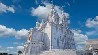 В Красноярске заложили краеугольный камень кафедрального собора на Стрелке В Красноярске заложили краеугольный камень кафедрального собора на Стрелке