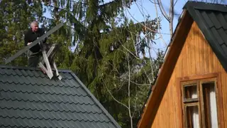 Дачный сезон как точка кипения: эксперт назвал топ-10 самых частых конфликтных ситуаций с соседями Дачный сезон как точка кипения: эксперт назвал топ-10 самых частых конфликтных ситуаций с соседями