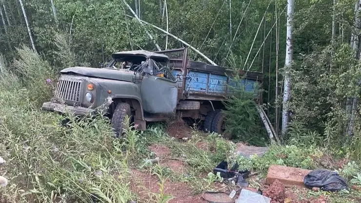 Пятеро детей пострадали в ДТП с пьяным водителем без прав в Иркутской области