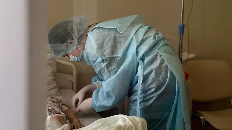 В Красноярске впервые за Уралом провели аллогенную трансплантацию костного мозга ребёнку