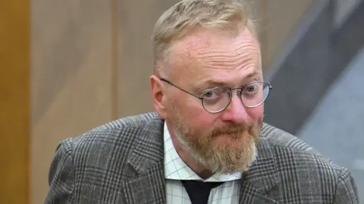 Депутат Госдумы Виталий Милонов предложил запретить строительство квартир-студий