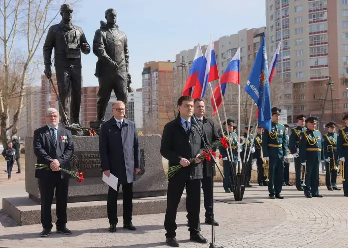 Памятник ликвидаторам Чернобыльской аварии открыли в Красноярске