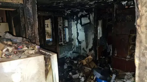 Пожар на Маяковского в Красноярске унес жизни двух человек