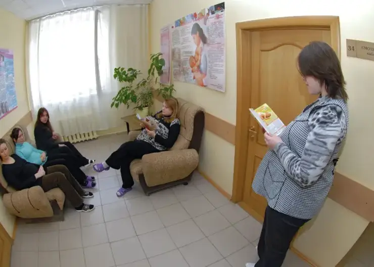 В Томской области откроется школа для будущих мам