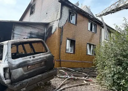 Женщина в Красноярске получила ожоги при пожаре в частном доме