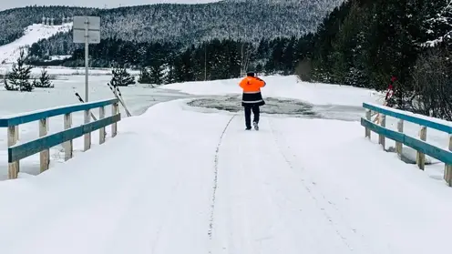 Дорожники сообщили о подтоплении трассы в Богучанском районе Красноярского края