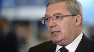 Экс-губернатор края Виктор Толоконский назвал Красноярск «деревней» в сравнении с Новосибирском Экс-губернатор края Виктор Толоконский назвал Красноярск «деревней» в сравнении с Новосибирском