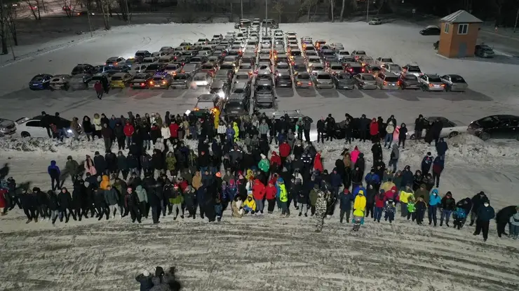 Автомобилисты Красноярска соберут «ёлочку» из машин
