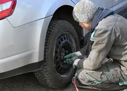 Красноярцам напомнили, куда сдавать старые шины перед сезонной смены резины