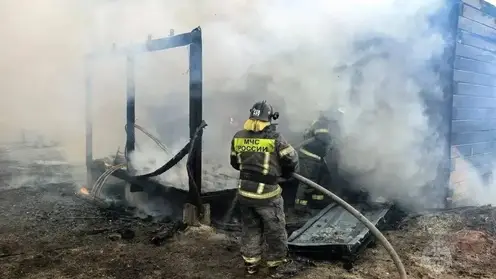 Два человека погибли при пожаре в Красноярском крае