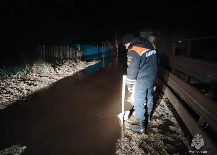 В Красноярском крае из-за подъема воды в Чулыме подтопило 57 дачных участков