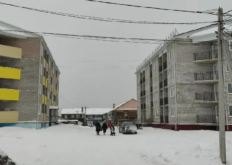 Благодаря прокуратуре 60 семей Бирилюсского района получили благоустроенные квартиры