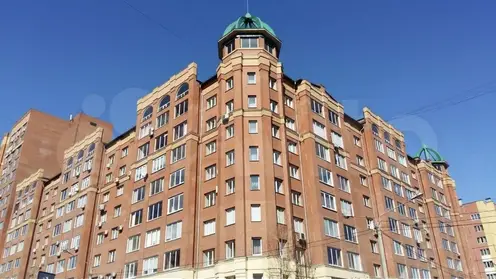 Однушка за 125 миллионов: на Взлётке выставили квартиру с ценой 2,6 млн за квадрат