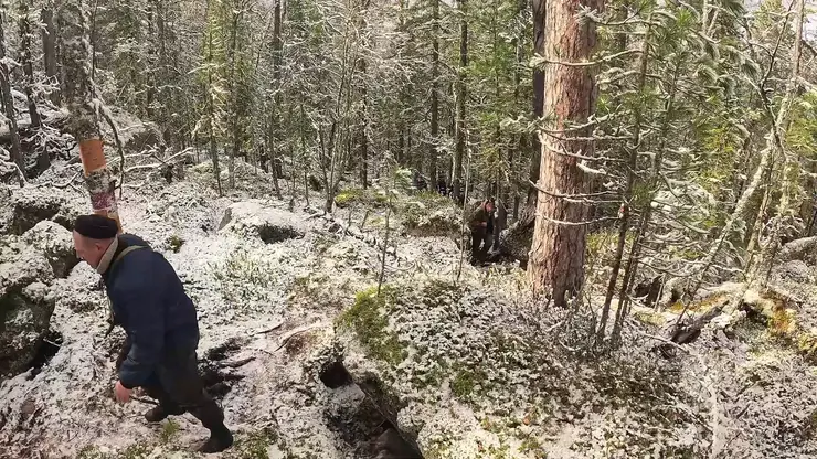 До 200 человек увеличена группировка людей, ищущих пропавших в Красноярском крае туристов