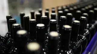 Число алкомаркетов в Чите сократилось вдвое из-за нового закона, запрещающего продавать алкоголь в домах