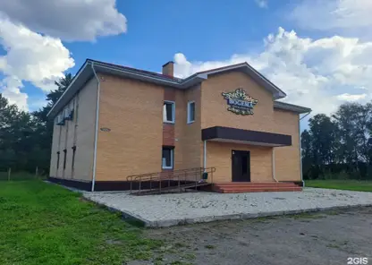 Зеленогорского предпринимателя оштрафовали за вывеску на иностранном языке