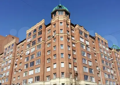 Однушка за 125 миллионов: на Взлётке выставили квартиру с ценой 2,6 млн за квадрат