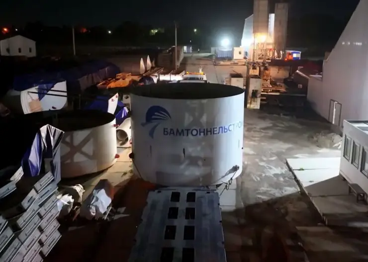 В Красноярске начали монтировать гигантскую «Ирину» для строительства метро