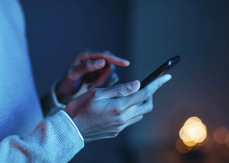 Ачинец высудил с «Эльдорадо» почти 150 тысяч рублей за телефон «с недостатками»