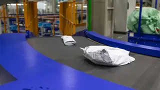 Новосибирские таможенники перехватили посылку с 27 отмычками Новосибирские таможенники перехватили посылку с 27 отмычками