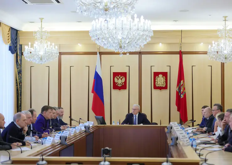 Губернатор провёл совещание по реализации проектов комплексного развития территорий Красноярска