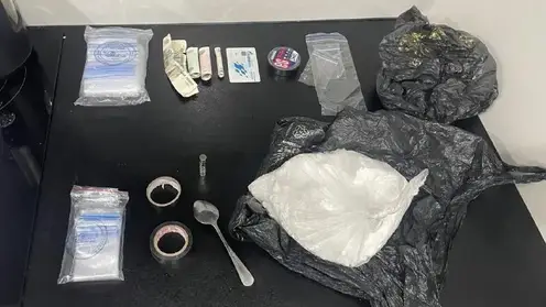 Красноярские наркополицейские пресекли межрегиональный канал поставки кокаина