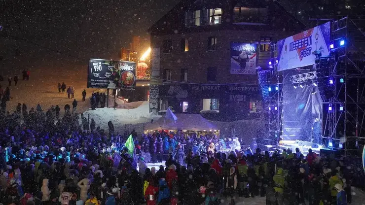 Шерегеш открыл горнолыжный сезон: кузбассовцам обещают кешбэк до 40% и показывают новых альпак