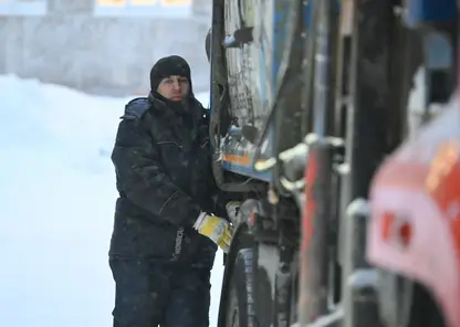 "Спасают только люди": Как вывозят отходы в Норильске, где зима 9 месяцев в году