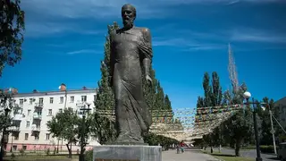 В Омске появится памятник Достоевскому у главного корпуса ОмГУ