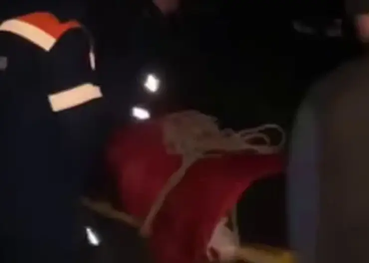 Школьник сорвался с водонапорной башни в Улан-Удэ, врачи борются за его жизнь