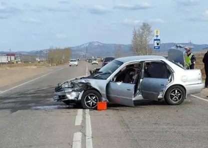 В Бурятии в ДТП на трассе пострадали трое маленьких детей