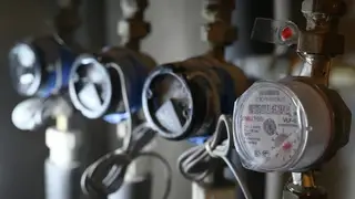 Плату за коммунальные услуги отказались повышать в Омской области из-за отказа энергетиков менять тепловые сети Плату за коммунальные услуги отказались повышать в Омской области из-за отказа энергетиков менять тепловые сети