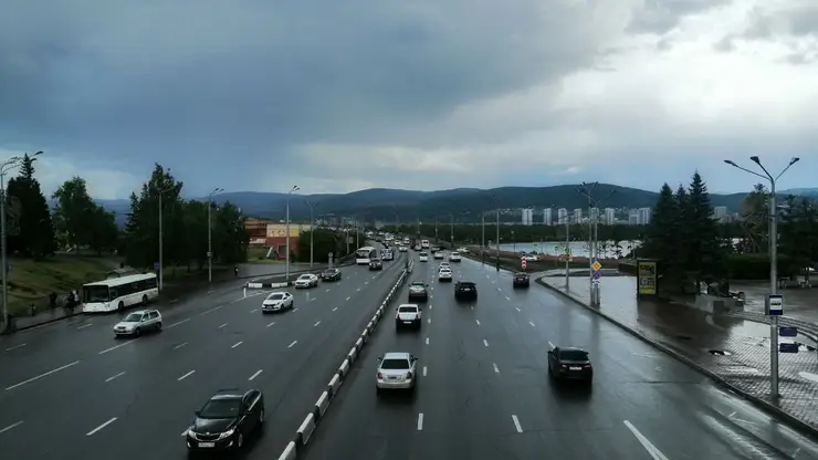 Грозы, сильные дожди и крупный град ждут жителей Красноярска 23 июня