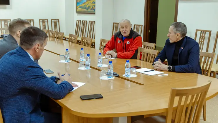 Красноярские альпинисты готовятся к юбилею легендарного восхождения на Эверест