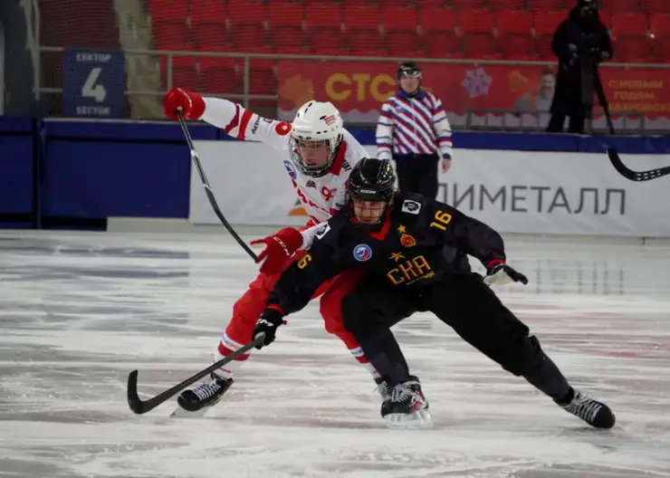Долгожданная победа: хоккейный «Енисей» победил в Хабаровске после длинной неудачной серии