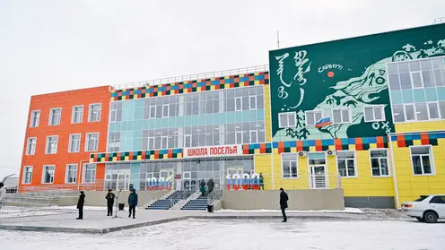 В Бурятии провели торжественное открытие 1000-ой школы по нацпроекту «Образование»