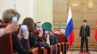 72 жителя Красноярского края получили государственные, ведомственные и региональные награды от губернатора накануне Дня России